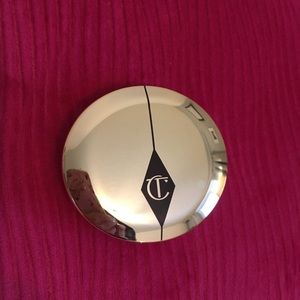 Charlotte Tilbury Airbrush flawless finish setting powder mini